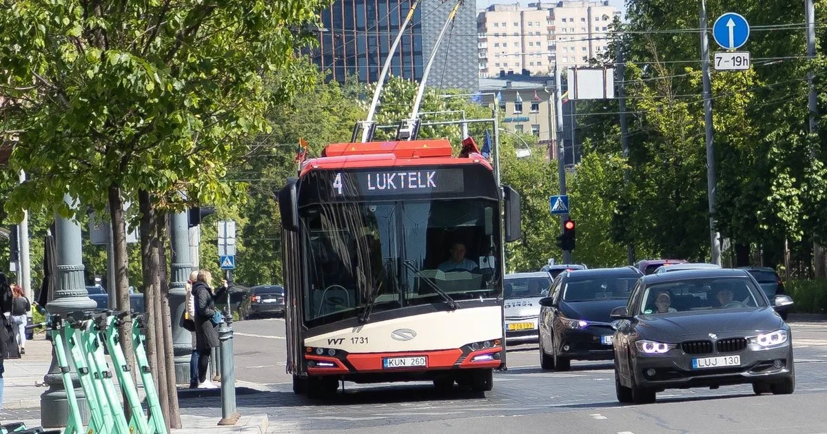 132f286f5f15a98c732fddb7164e0e0d