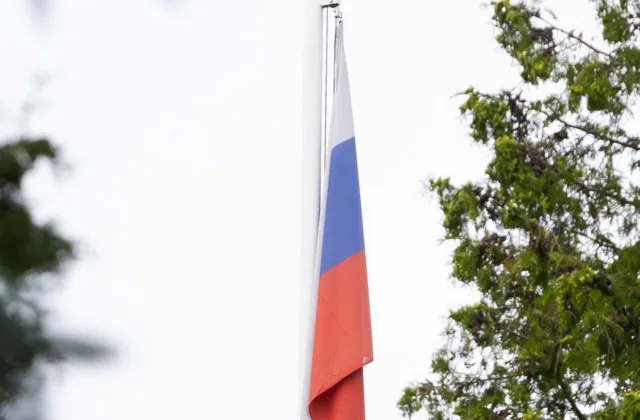 Rusija ieškojo vykdytojų smūgiams Ukrainos rėmėjams: vien už žmogžudystę siūlyta 40 tūkst. dolerių