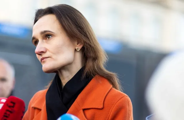 Baikerių išpuolis prie mečetės sukėlė pasipiktinimą: Čmilytė-Nielsen įvardijo sąmoningą provokaciją