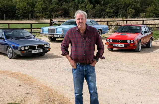 Clarksonas parduoda tris „The Grand Tour“ automobilius: jų istorija aukcione gali nustebinti