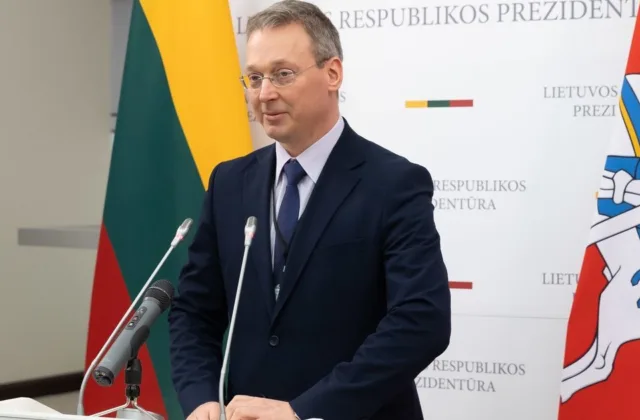 Visuotinis šaukimas gali prasidėti anksčiau: sprendimas dėl termino paaiškės iki metų pabaigos