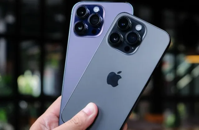 Apple“ pagaliau pristatė sulankstomą „iPhone“: šis modelis nustebins ekranu ir baterijos trukme