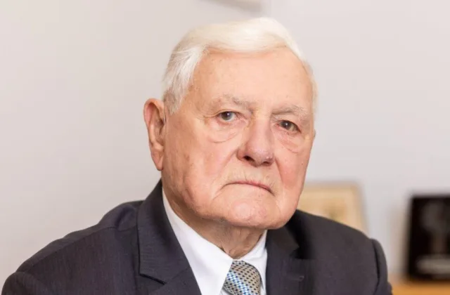 Iš Santaros klinikų – nauja žinia apie Valdą Adamkų: medikai priėmė sprendimą