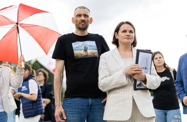 „Nepaprasta situacija“: kas vyksta tarp Cichanouskių