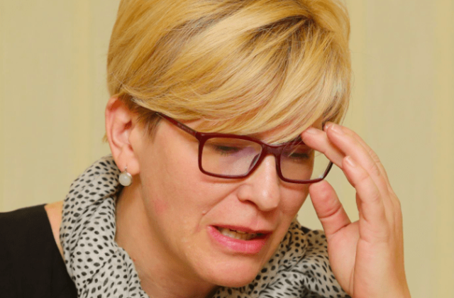 Valdantieji nusprendė „nuskausminti“ visus